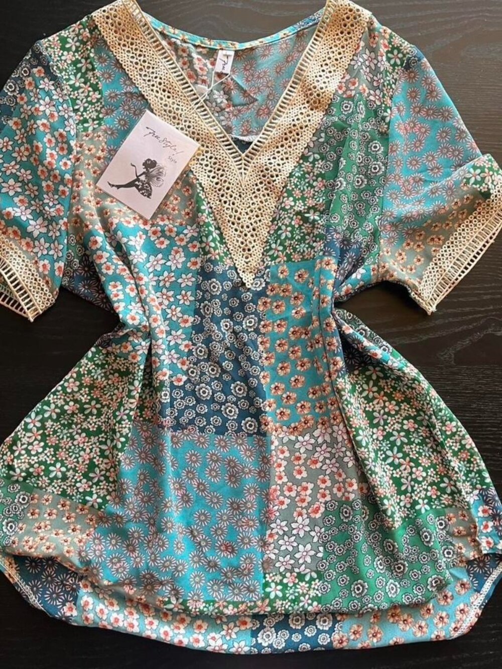 Free Style, Size L, Brand New with Tags, Charming Blouse